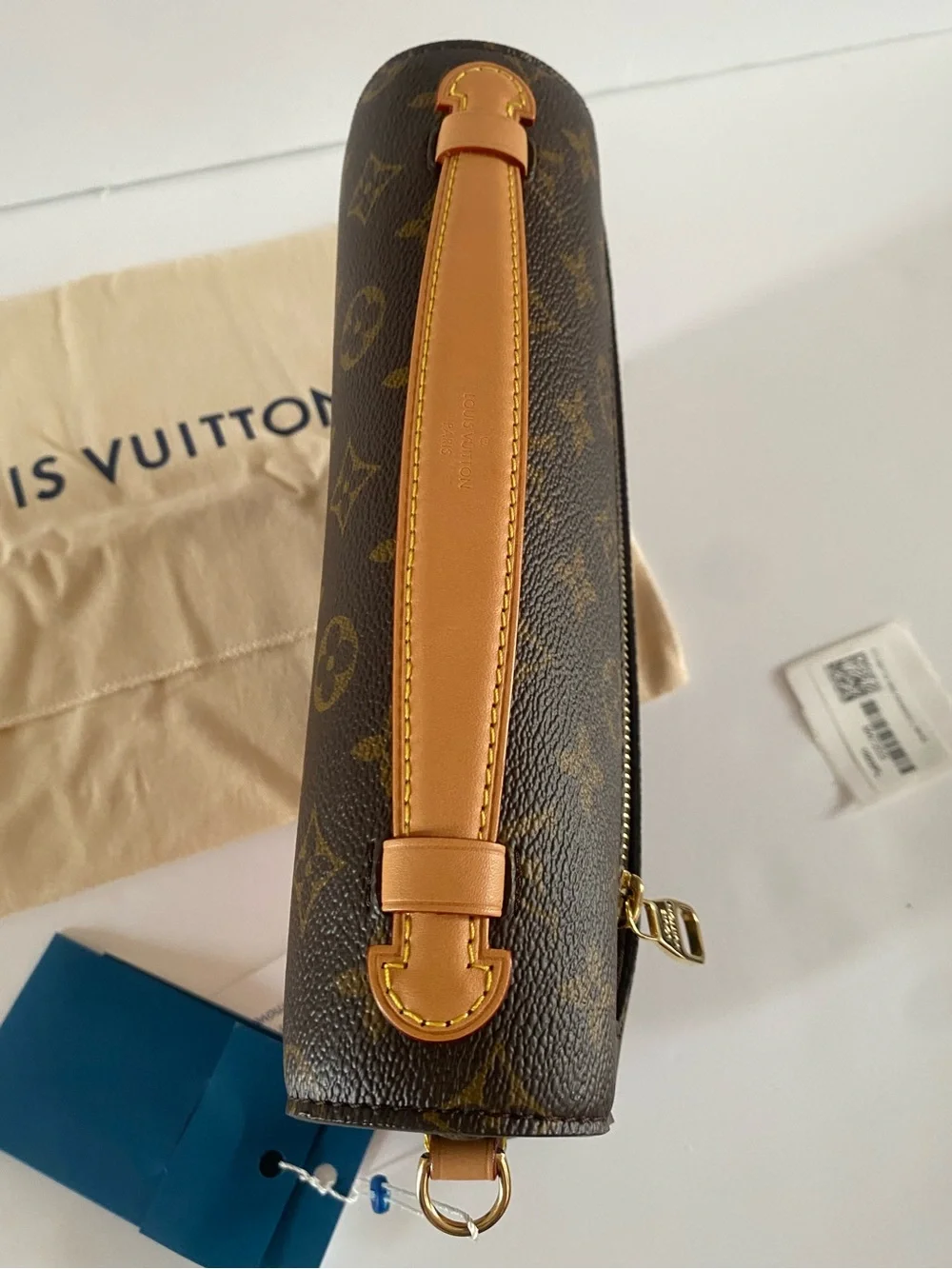 Louis Vuitton pochette Metis (tiger face)